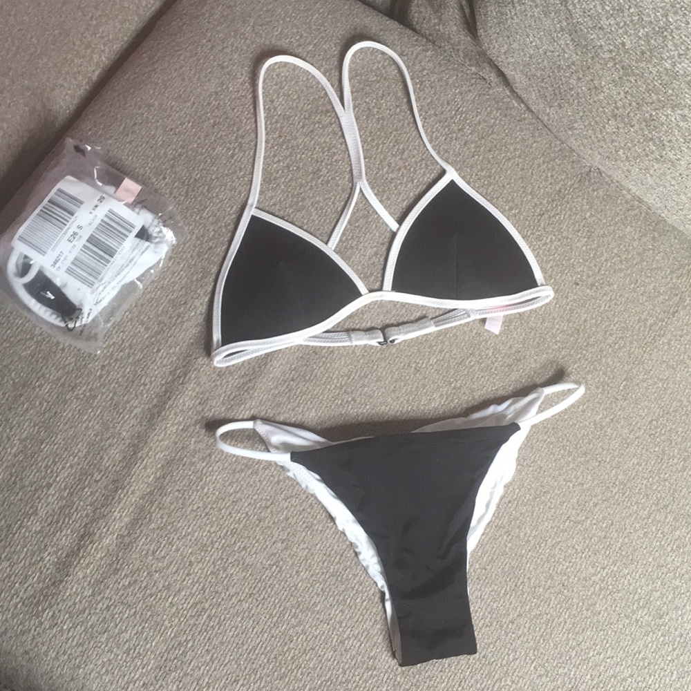 victoria’s secret bikini itsy set